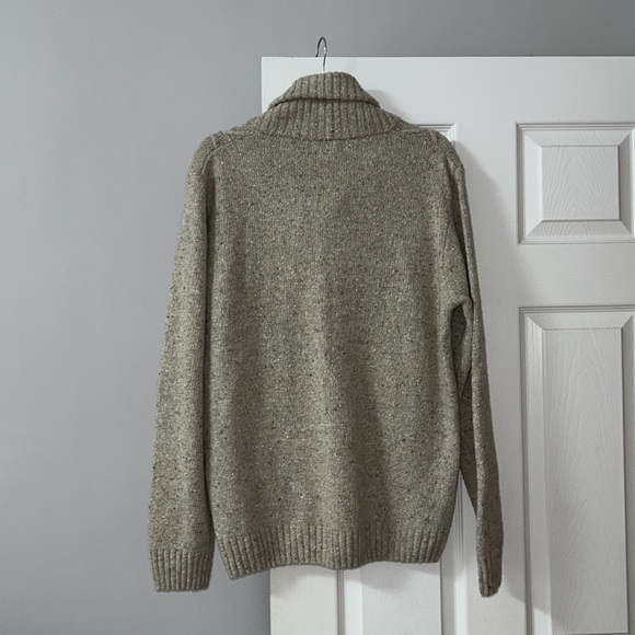 Nwt men’s sweater - Picture 4 of 6